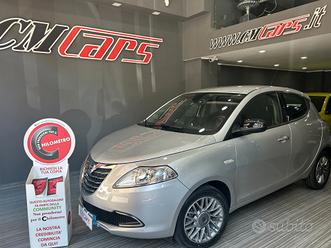 Lancia Ypsilon 0.9 Twinair 85cv DFN Automatica Gol