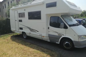 Elnagh king 670 mansardato 7 posti