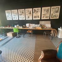 Tavolo con struttura metallica