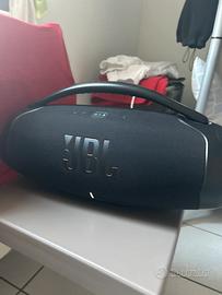 Cassa boombox 3 wifi nuova con custodia