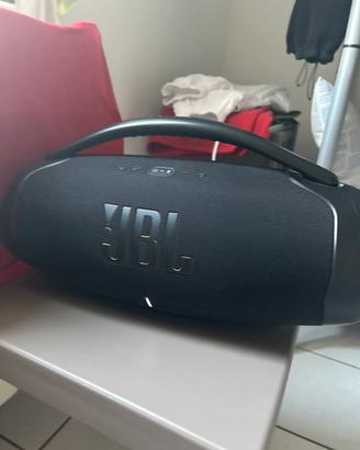 Cassa boombox 3 wifi nuova con custodia