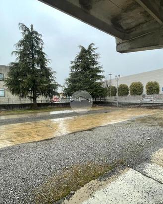 CAPANNONE A GRASSOBBIO