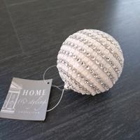 4 palline per l'albero di Natale