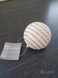 4 palline per l'albero di Natale