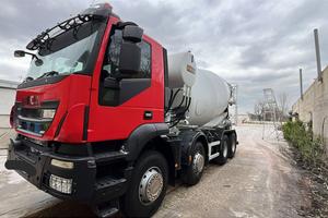 Iveco trakker 450