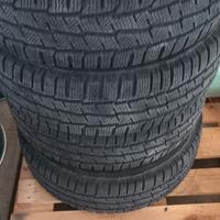 215/65 R16C invernali Michelin