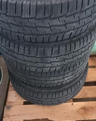 215/65 R16C invernali Michelin