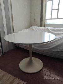 Tavolo tondo