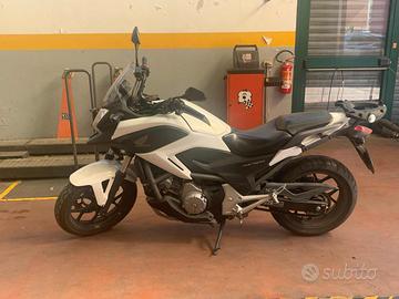 HONDA NC700X automatico unico proprietario abs