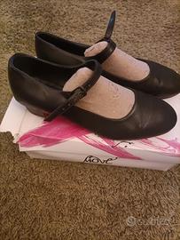 Scarpe da carattere taglia 38 usate