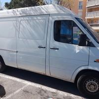 Mercedes sprinter