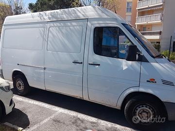 Mercedes sprinter