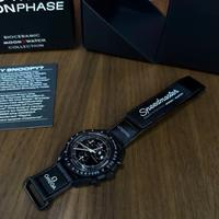 Omega Moonswatch SNOOPY