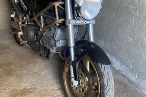 Ducati Monster 750 - 2000