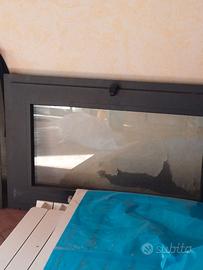 Finestra pvc colore nero