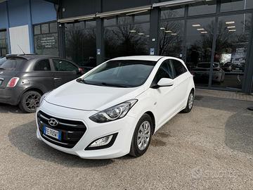 Hyundai i30 1.4 5p. OK NEOPATENTATI