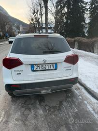Suzuki-Vitara 4x4-2023