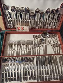 Servizio posate da 12 ( 75 pz) acciaio inox