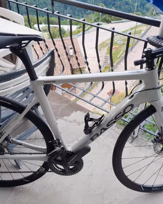 bicicletta da corsa basso 