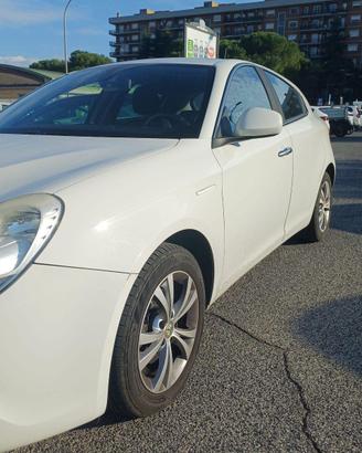 Alfa Romeo Giulietta 1.6 JTDM 105 CV (2014)