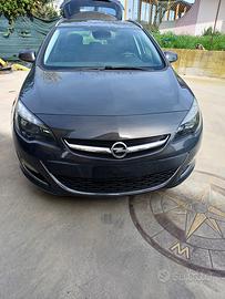ASTRA J 1.4 ST gpl Cosmo 175000 km unico prop.