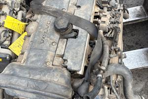 MOTORE VOLVO V70 2.4 BENZINA SIGLA:B5234T ANNO:200