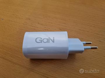 Caricatore doppia porta 30W USB A + USB C PD QC3.0