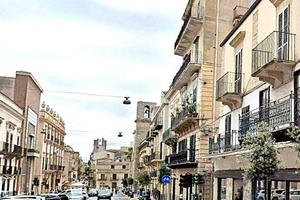 Prestigioso Appartamento di 245 mq in Centro