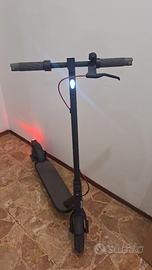 Monopattino Xiaomi Electric Scooter 4 – Ottime con