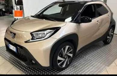 TOYOTA AYGO X