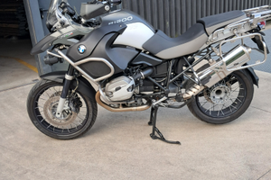 Bmw gs 1200 adventure