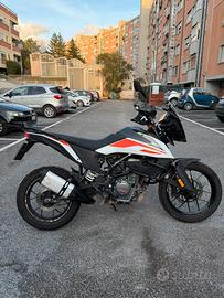 KTM 390 ADVENTURE GOMME NUOVE E ACCESSORI