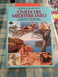 grandi volumi illustratissimi a 5€ l' uno  più s.s