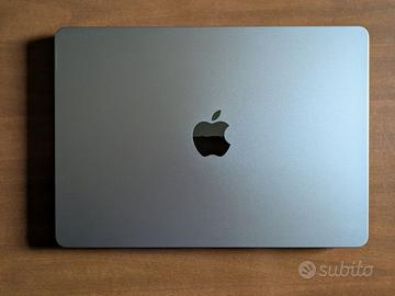 MacBook air 13 M2