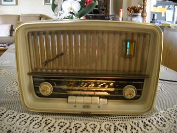 Radio epoca aeg/telefunken fm-revisionata