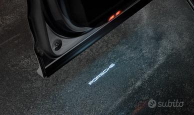 Luci sottoporta  LED con logo "PORSCHE" Originali