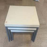 Tavolini impilabili bianchi  gambe alluminio n. 3