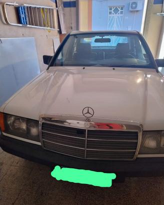 Mercedes 190