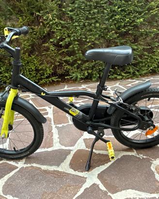 Bicicletta bambino 16 pollici- Btwin Dark Hero 500