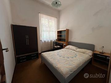 Camera singola a Candia (Ancona)