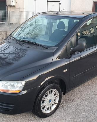 Fiat Multipla 1.6 16V Natural Power Emotion