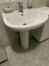 Lavandino con colonna ideal standard