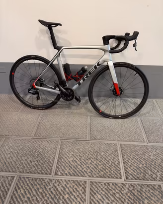 Trek  Madone tg 56