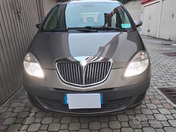 Lancia Musa 1400 16v 