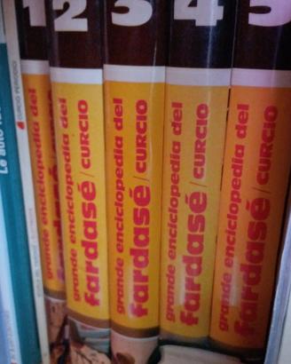 Grande Enciclopedia del Fardase' Curcio + Brico