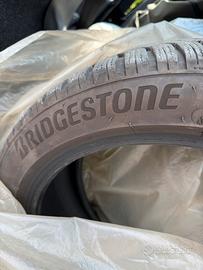 4 Pneumatici invern Bridgestone Blizzak 235 45 r19