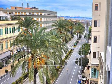 Appartamento di 140 m² con 4 locali a Messina