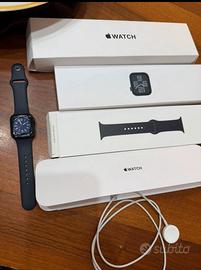 APPLE WATCH SE 40 MM completo di accessori