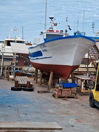barca da pesca con licenza 