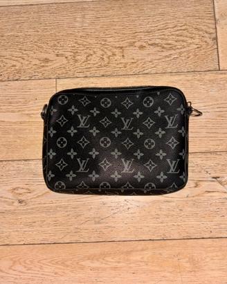 pochette nera, Louis Vuitton